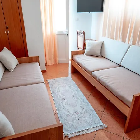 Hideout Гирокастра